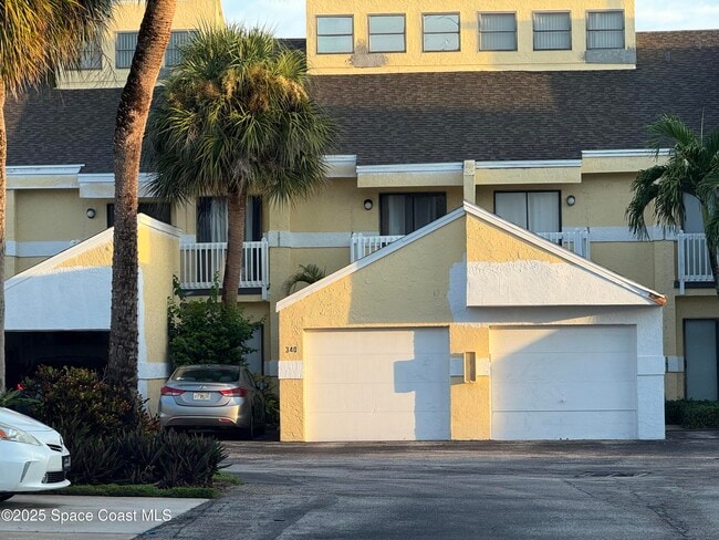 Building Photo - 340 Lofts Dr