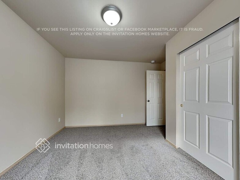 Building Photo - 206 66th Ave Ct E