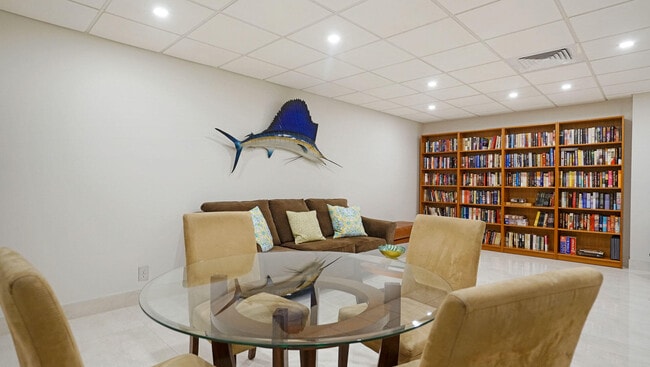Building Photo - 3550 Galt Ocean Dr