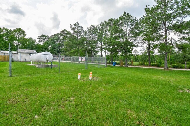 Building Photo - 12751 Roy Harris Loop