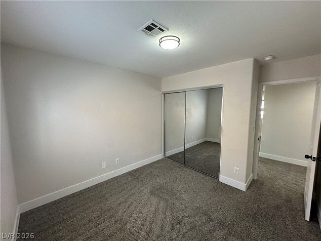 Building Photo - 10004 Bonterra Ave