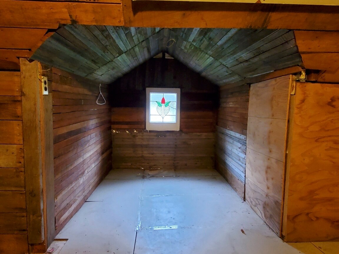 Upper Unit Attic with Imitation Stained Glass - 3819 21st Ave SW
