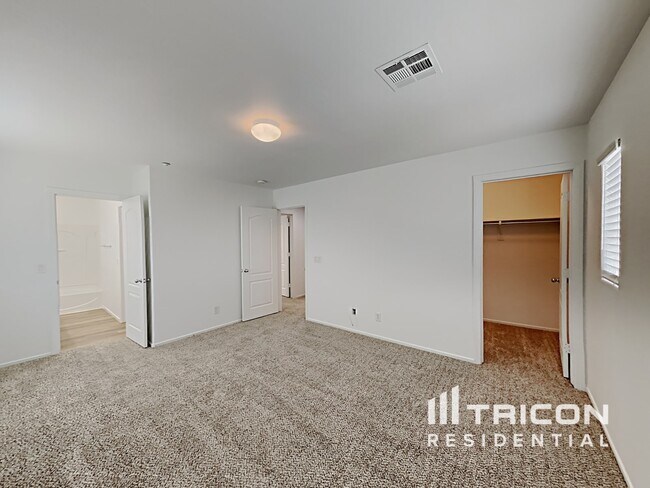 Building Photo - 7608 Symmetry Ct