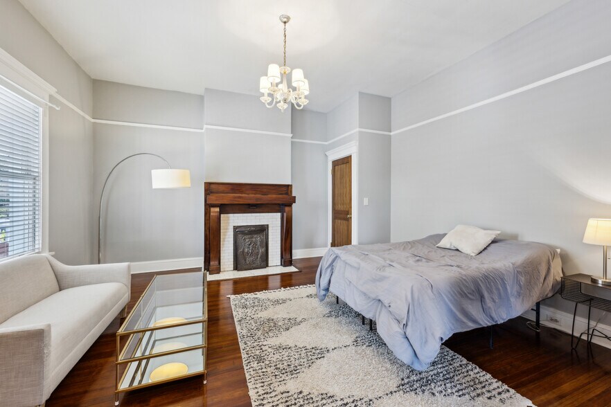 Bedroom 1 - 1118 Colquitt Ave NE