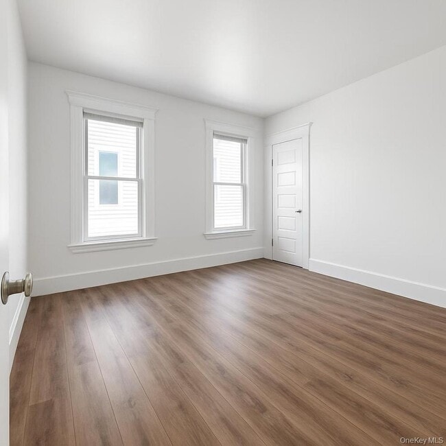 Building Photo - 103 South Ave