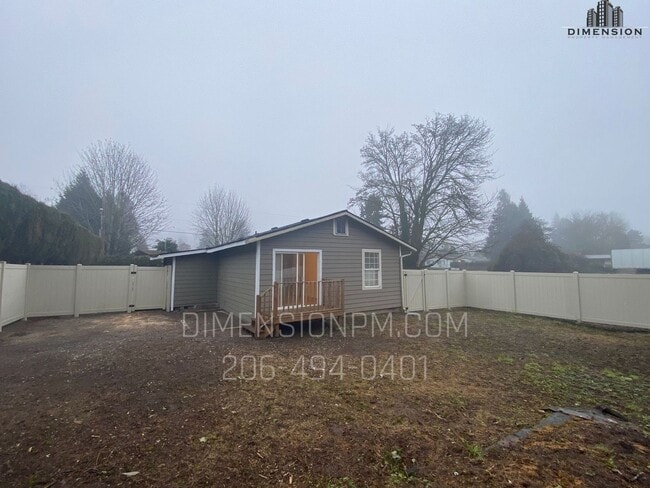 Building Photo - Cozy 2bed 1Bath with fenced backyard in Kent!