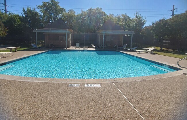 Building Photo - 6812 Cold Water Canyon Rd