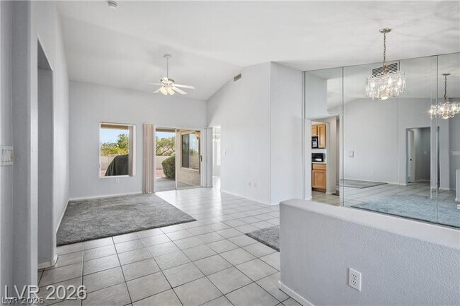 Building Photo - 10713 Paradise Point Dr