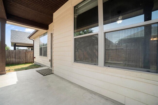 Building Photo - 216 Archipelago Trail