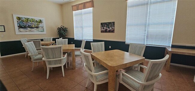 Building Photo - 8355 Glen Rose Way
