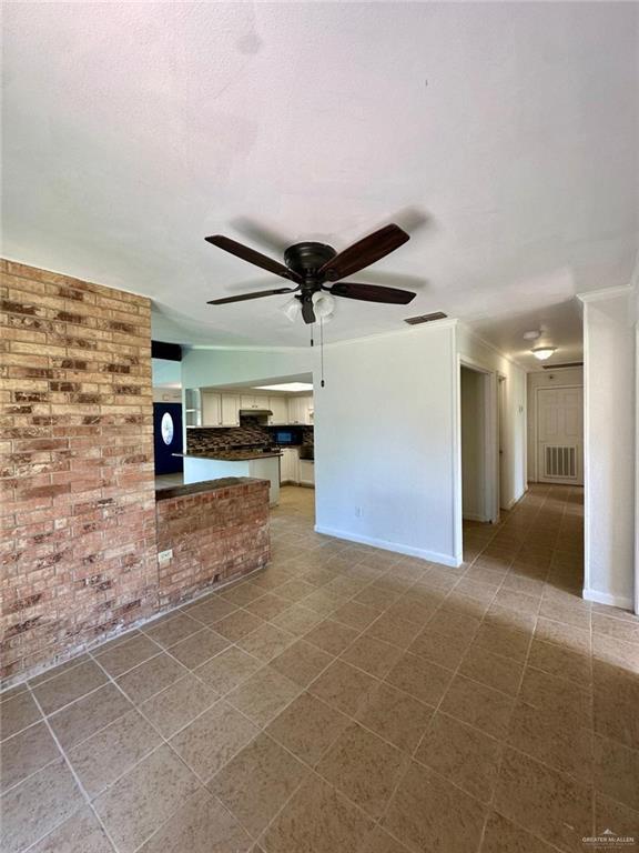 Building Photo - 1509 Robin Ave