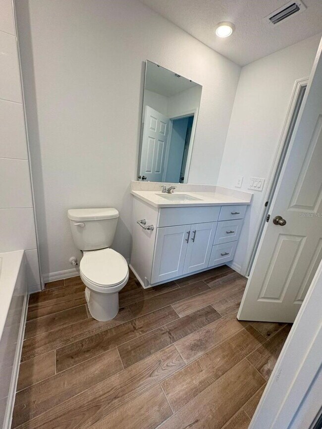 Building Photo - Contemporary Comfort – 3 Bedrooms & 3 Baths in Cagan Crossings West
