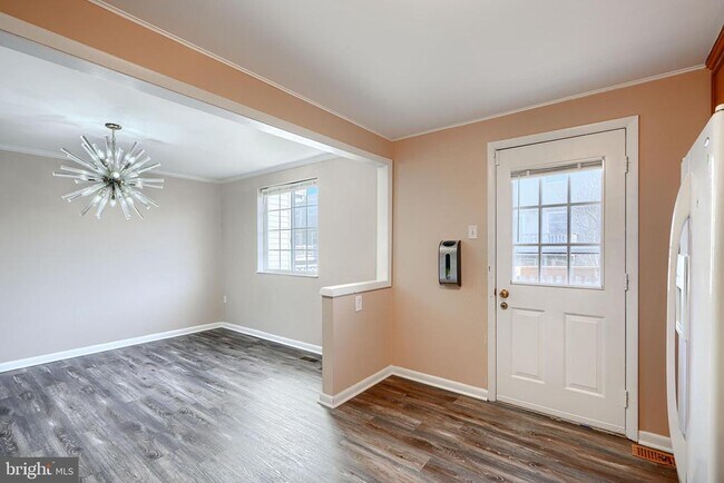 Building Photo - 12321 Boncrest Dr