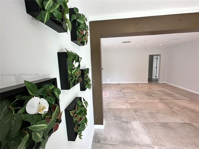 Building Photo - 1436 SW 76th Ct