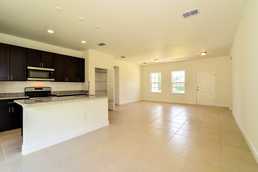 Building Photo - 16673 SW 21st Cir