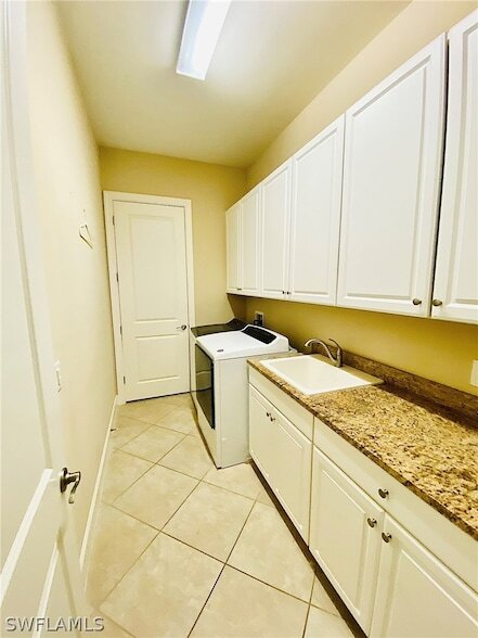 Building Photo - 8527 Palacio Terrace N