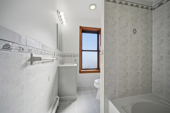 Building Photo - 800 Ocean Ave