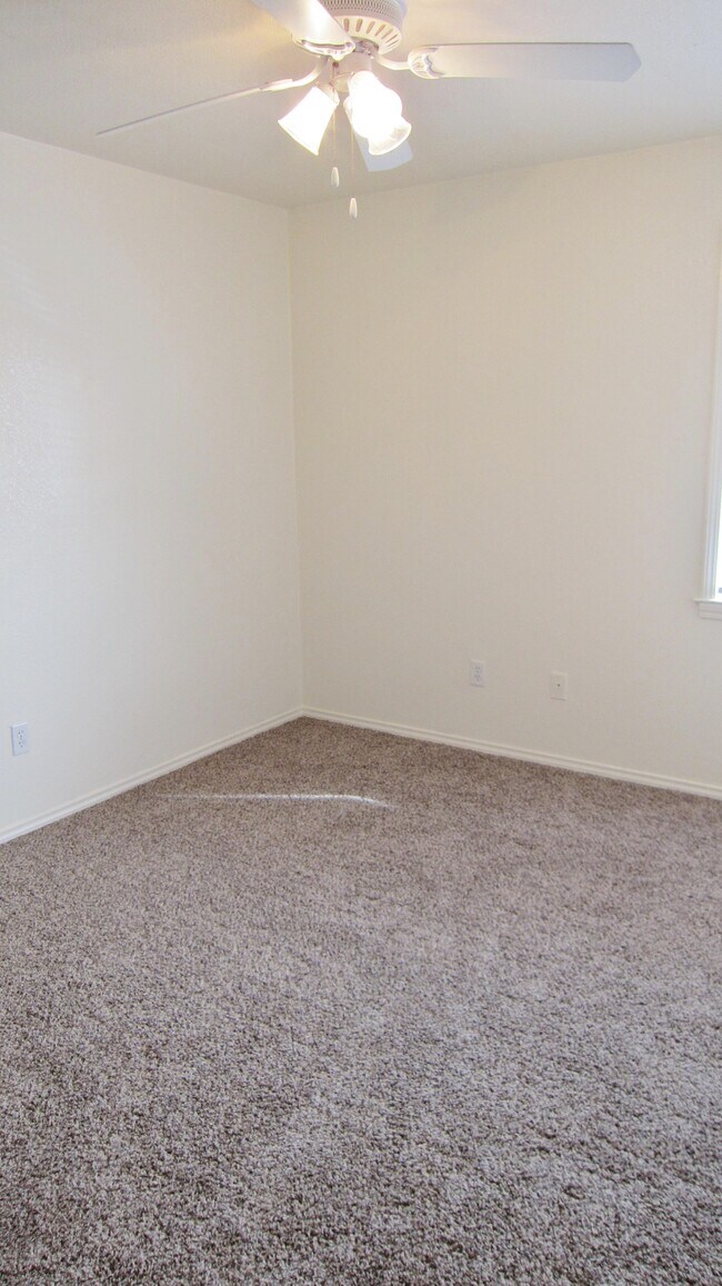 Building Photo - 3103 Acton School Rd