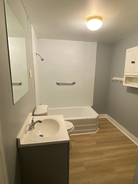 Building Photo - 6632 Fleet Ave