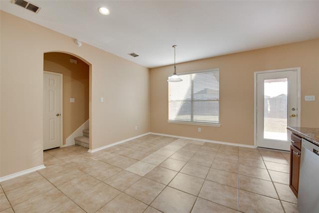 Building Photo - 2042 Brook Meadow Dr