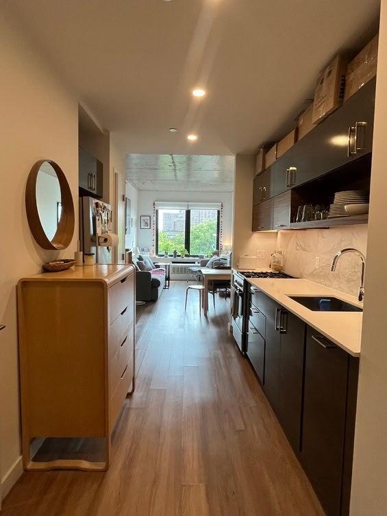 Building Photo - 1 bedroom in Brooklyn NY 11206