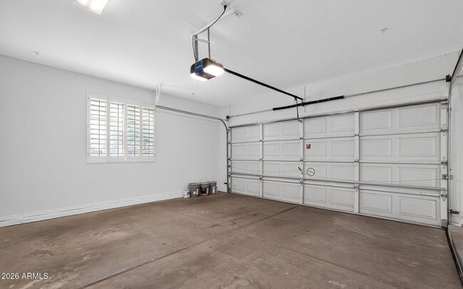 Building Photo - 7742 E Los Gatos Dr