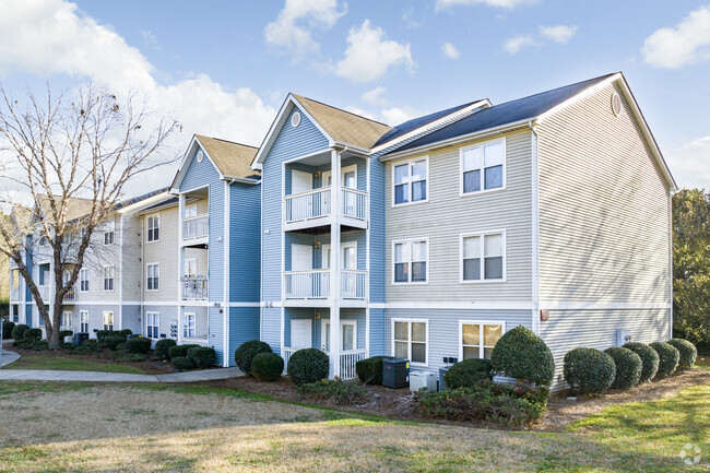 Stone Gate Apartment Complex Charlotte - Rise Stone Gate