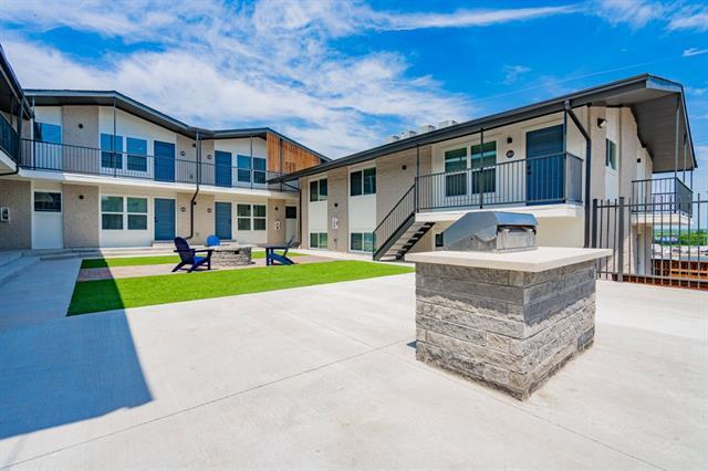 Building Photo - 601 N Ewing Ave