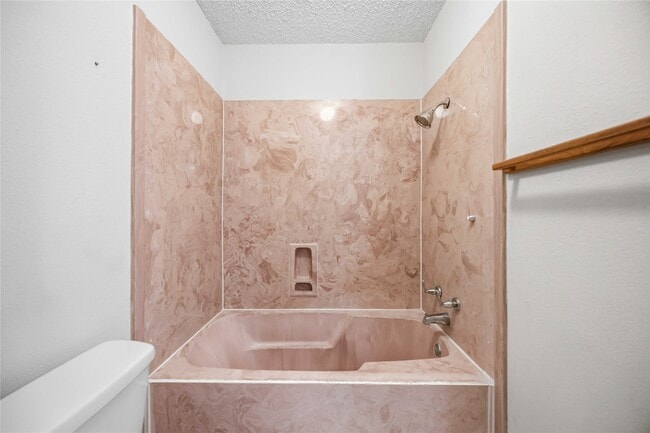 Building Photo - 2210 County Rd 769B