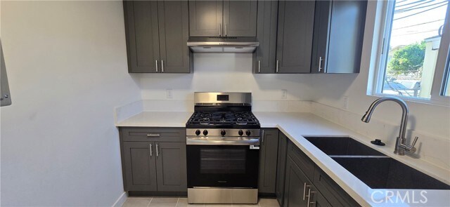 Building Photo - 1428 E 54th St