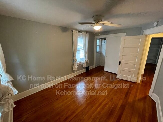 Building Photo - 3554 Genessee St