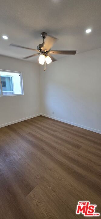 Building Photo - 1308 N Poinsettia Pl