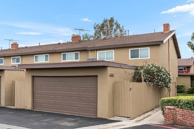 Primary Photo - updated and unique 3 bedroom