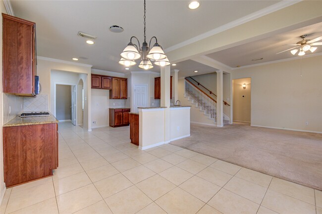 Building Photo - 5802 Horseshoe Falls