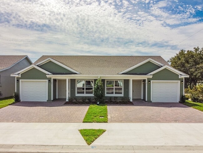Primary Photo - Beautiful 3/2 Energy Efficient 1 Story Att...