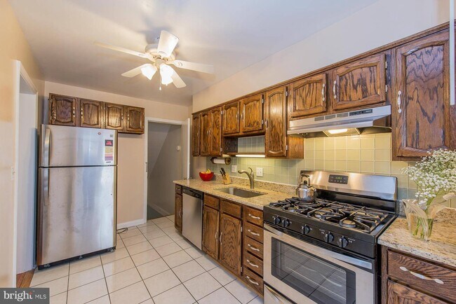 Kitchen - 4211 Elsa Ter