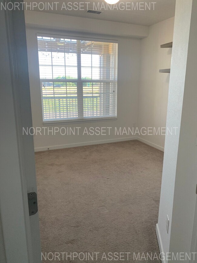 Building Photo - Gorgeous 2 beds 2 baths in Parker!