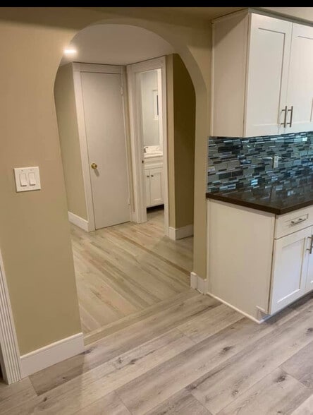 Building Photo - 12244 Magnolia Blvd