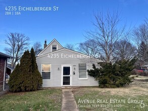 Building Photo - Charming 2-Bedroom Retreat in Saint Louis ...