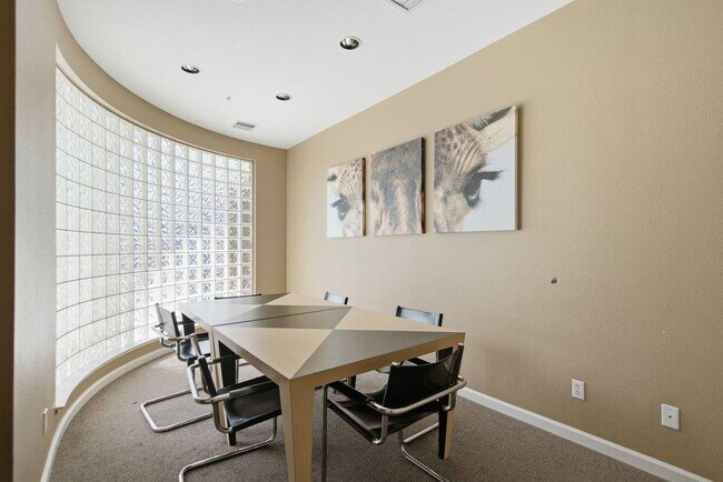 Building Photo - 880 Meridian Bay Ln
