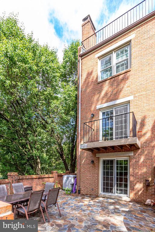 Building Photo - 1824 21st St N