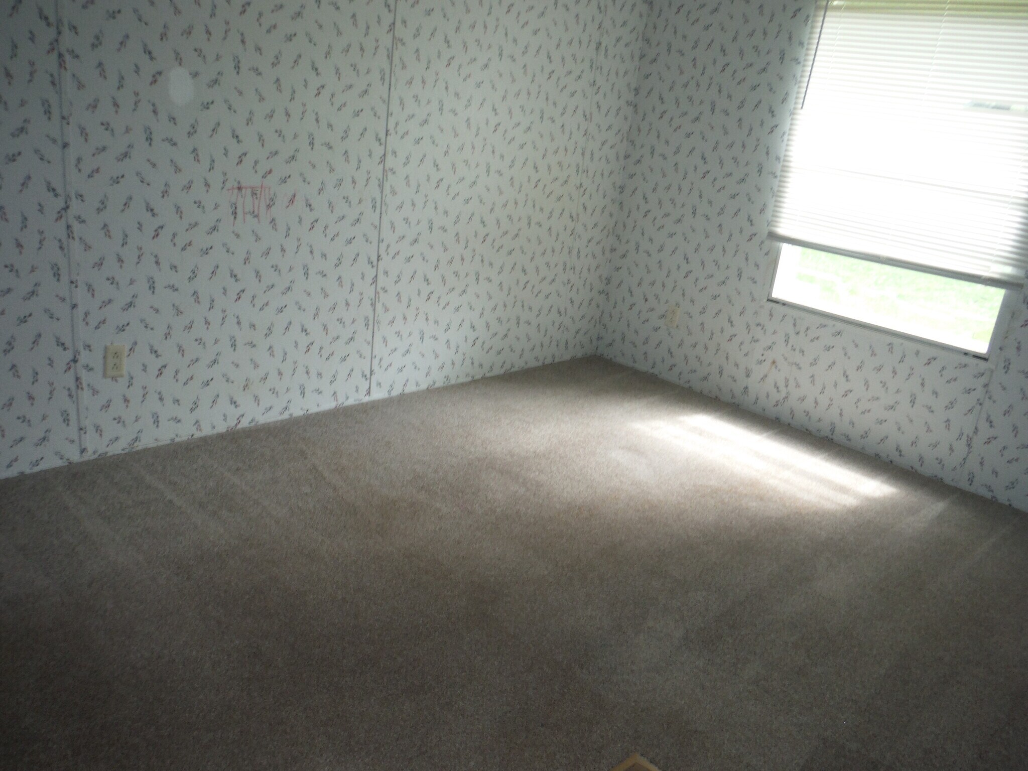 Building Photo - 127 John Lewis Dr