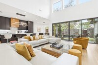 Building Photo - 3714 Highgrove Dr