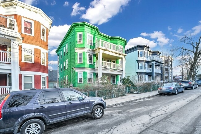 Building Photo - 106 Greenbrier St