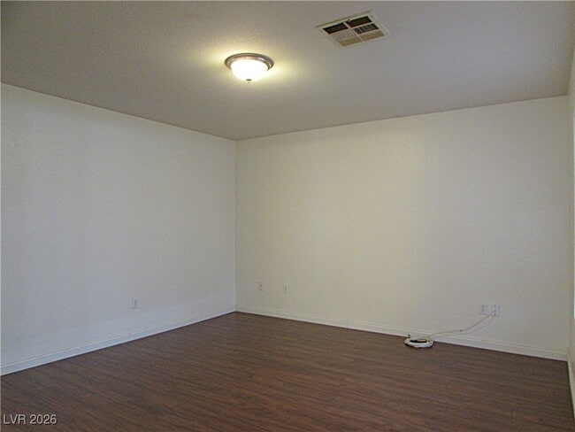 Building Photo - 4834 Villa Pescara St