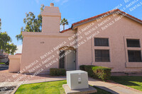 Building Photo - Lovely 2 bedroom condo in Chandler!