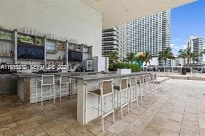 Building Photo - 1830 S Ocean Dr