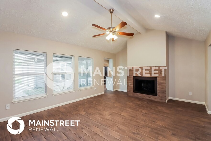 Building Photo - 2307 Hammerwood Dr