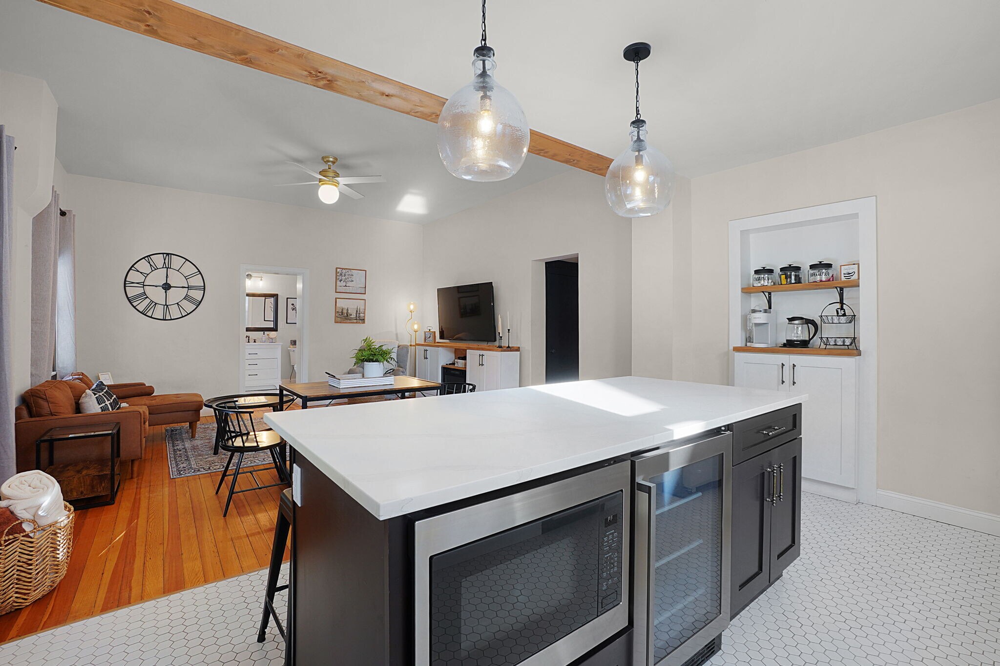 Building Photo - 1015 N 5th St