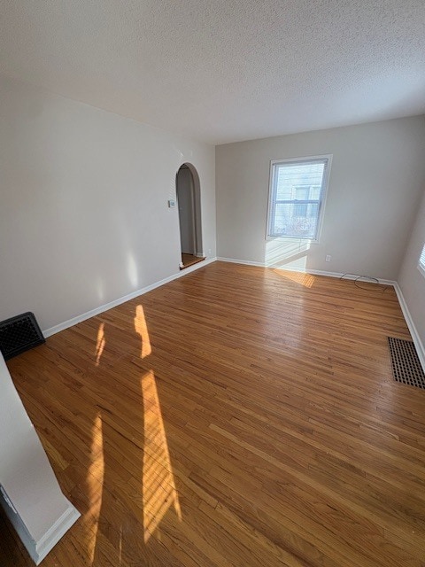 Building Photo - 1305 4th St NE